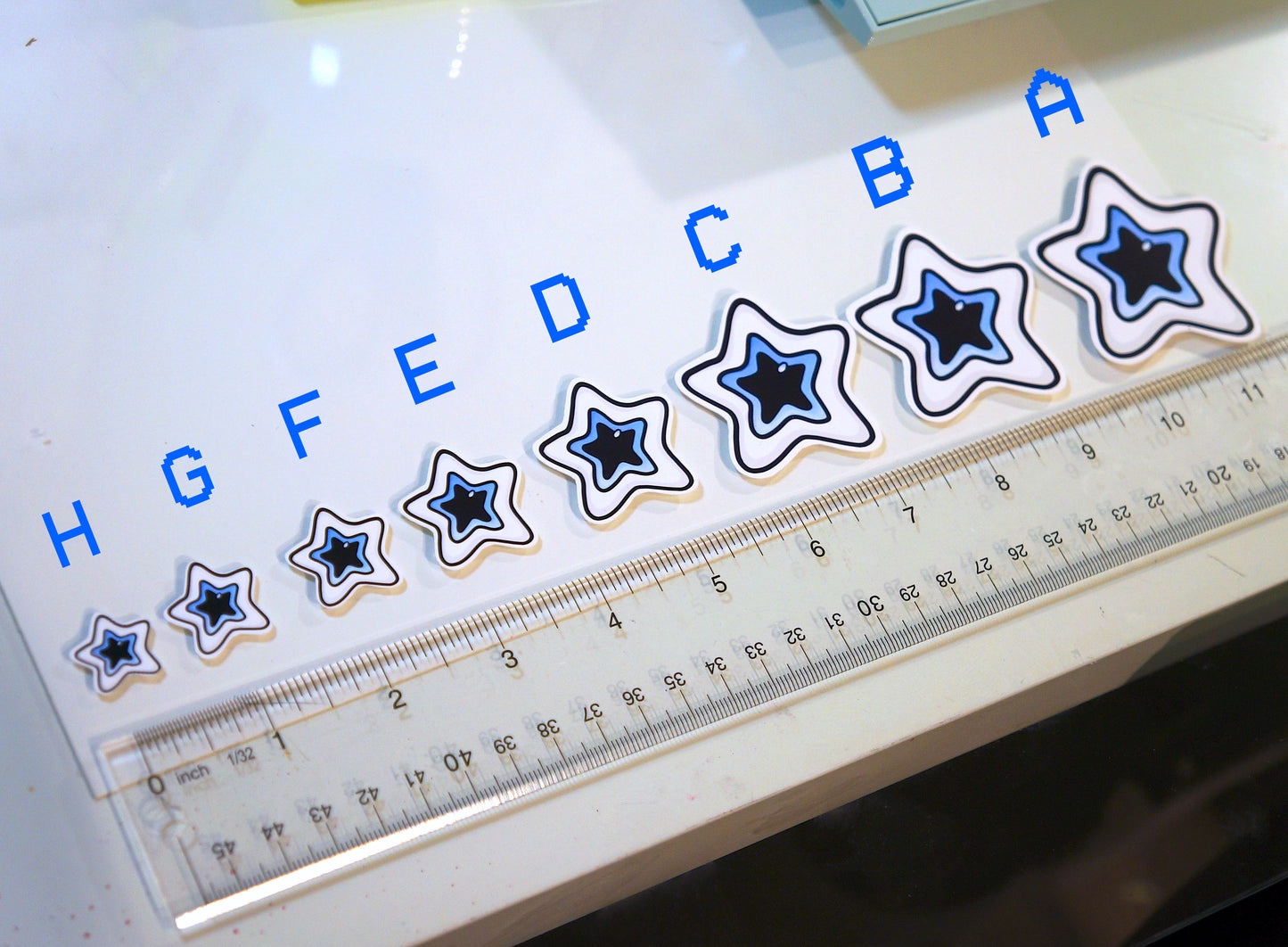 Starry Eye Sticker ✩ Size C - 2.11" - M